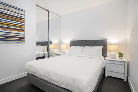 Fabulous 1-Bed With Pool And Private Courtyard - Accommodation Guide 1