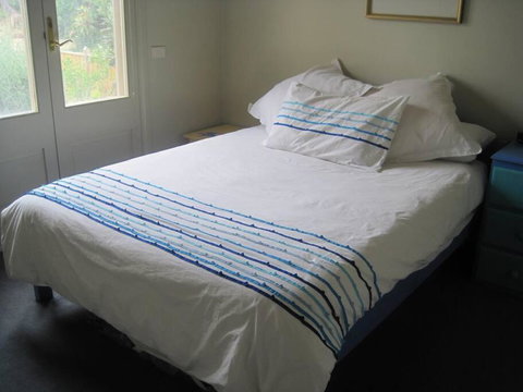 Fairways - Accommodation Guide 3