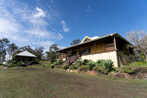 Family Camping Paradise With Kangaroos And Nature - Accommodation Asia 0