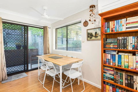 Family Coastal Escape Narrawallee NSW - Accommodation Asia 2