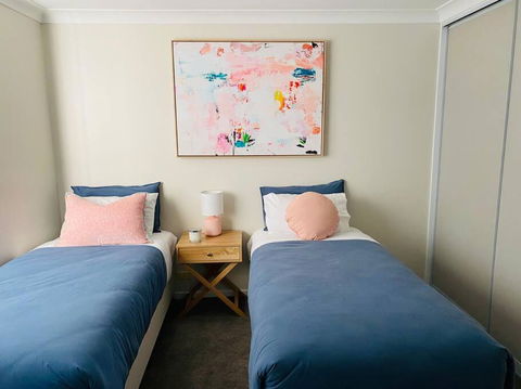 Family Favourite, Spacious 2 Bedroom Unit - Accommodation Asia 3