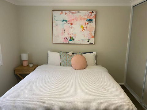 Family Favourite, Spacious 2 Bedroom Unit - Accommodation Asia 2