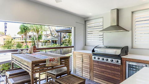 Family Fun House - Pet Friendly - Accommodation Asia 4