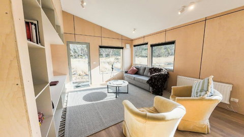 Fimian - Accommodation Guide 0