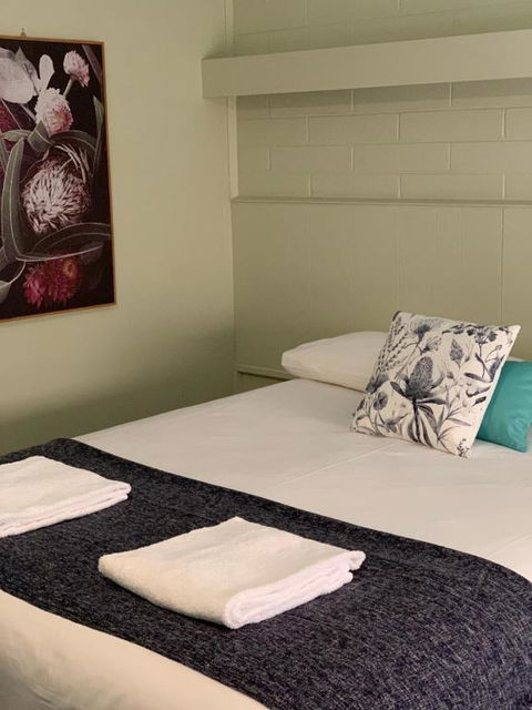 Finley Country Club Hotel Motel - Accommodation Guide 3