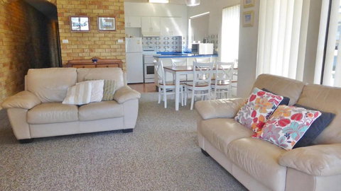 Flinders Lodge 3, 3 - 22 Clarence St - Accommodation Guide 3