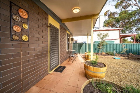 Flinders Ranges Bed And Breakfast - Accommodation Guide 1