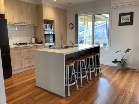Fermoy Cottage - Accommodation Asia 4