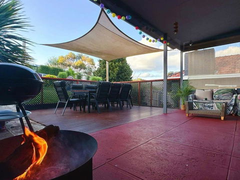Fonton Blue Holiday Home Close To City And Airport - Accommodation Guide 1