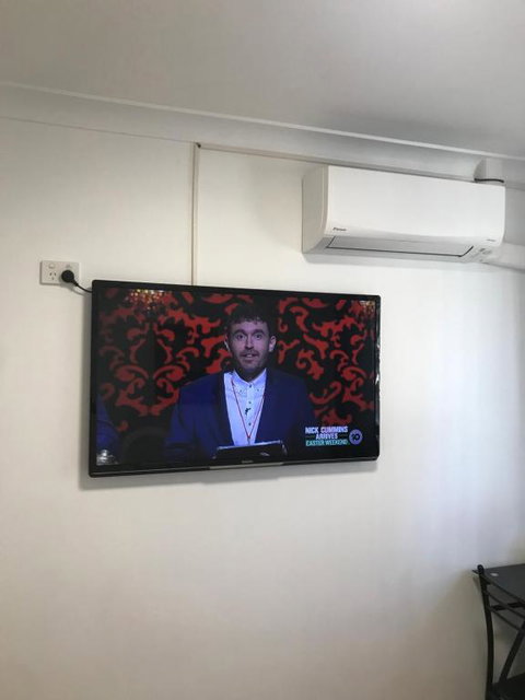 Fragrant Home-68C One King Single Bed Aircon Room - Accommodation Asia 4