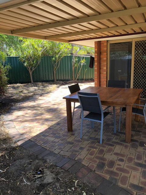 Glenelg Street - Accommodation Asia 3