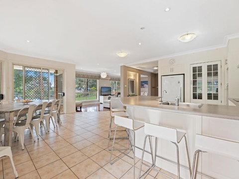 Gareth House - Accommodation Asia 2