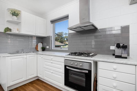 Gateway Retreat Near Flinders Uni & Hospital - Accommodation Asia 1