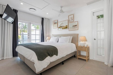 Genoa Beach House - Accommodation Asia 1