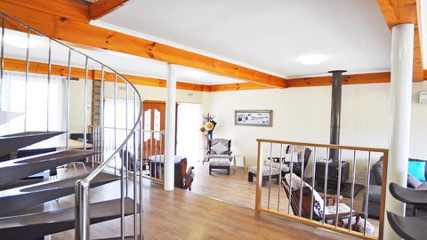 Getaway On Garden - Accommodation Asia 4