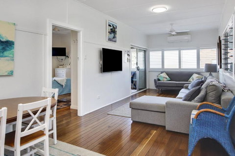 Gillies Getaway - 5 Bayview St South West Rocks - No Sheets Or Towels Provided - Accommodation Asia 4