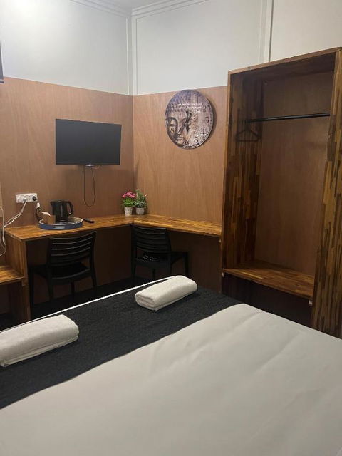 Gin Gin Budget Accommodation - Accommodation China 0