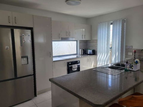Glass House Mountains Retreat - Accommodation Asia 2