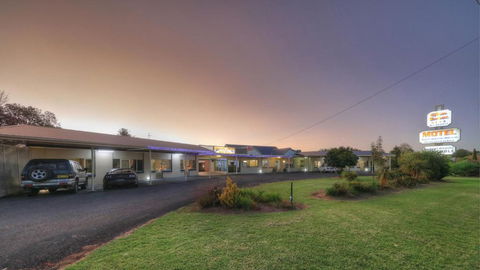 Glen Innes Motel - Accommodation Asia 2