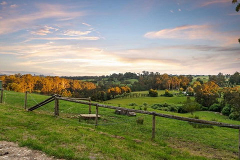 Glorious Escape By Tiny Away - Accommodation Asia 2