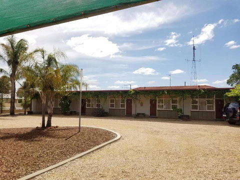 Glossop Motel - Accommodation Asia 2