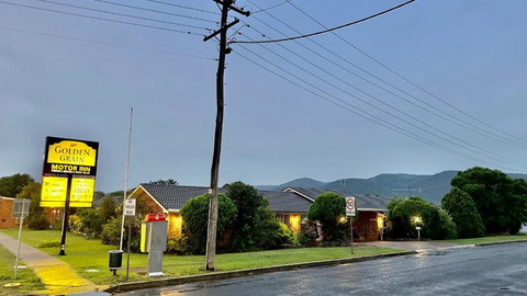 Golden Grain Motor Inn - Accommodation Asia 1