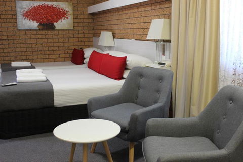 Golden Harvest Motor Inn Moree - Accommodation China 0