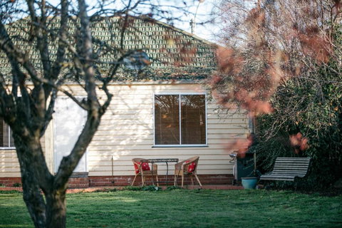 Goldies On Piper Kyneton - Accommodation Asia 3