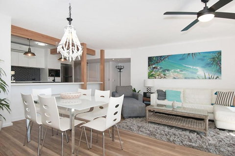 Good Vibrations - Accommodation Asia 0