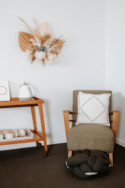 Gorgeous 5 Bedroom Beach House. Dog/Kid Friendly. - Accommodation Asia 2