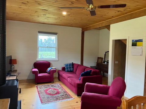 Grannies Lane Cottage - Accommodation Guide 3