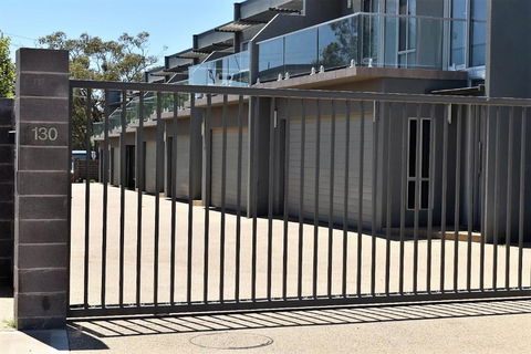 Griffith Prestige Apartments - Accommodation Asia 4