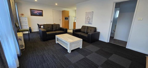 Ground Floor Close To Beach 2 B Apartment Cbd - Accommodation Asia 0