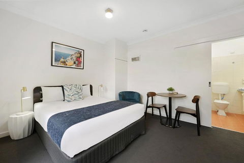 Hamilton Lakeside Motel - Accommodation Asia 2