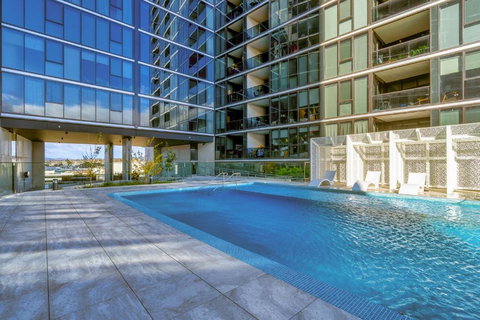 Grand Central Towers Apt Resort-Style Amenities - Accommodation Asia 3