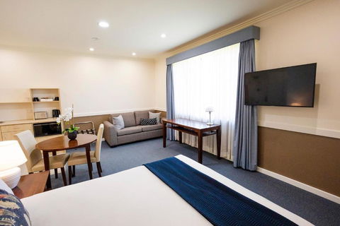 Hawkesbury Race Club Motel - Accommodation Guide 2