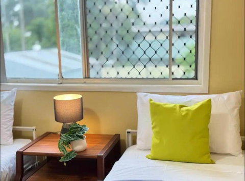 Heaven On Earth - Accommodation Guide 3