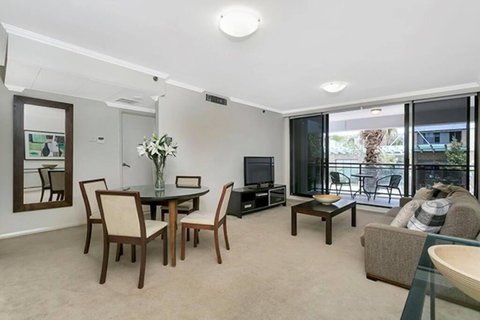 HERB1-Tastefully Furnished & Designed St Leonards - Accommodation Guide 0