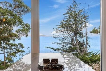 Hidden Bay Retreat-5 Bed- 15min To Hobart - Accommodation Asia 2
