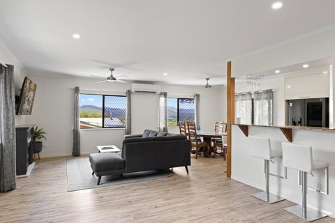 Highview Atherton - Accommodation Asia 2