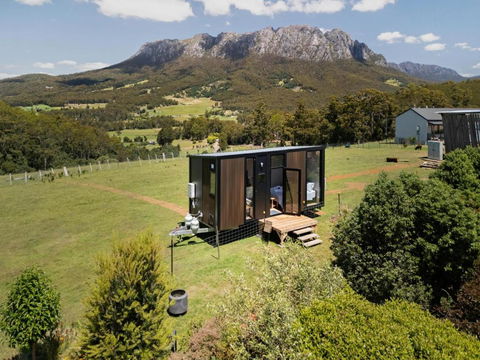 Hillside Hideout By Tiny Away - Accommodation Asia 1