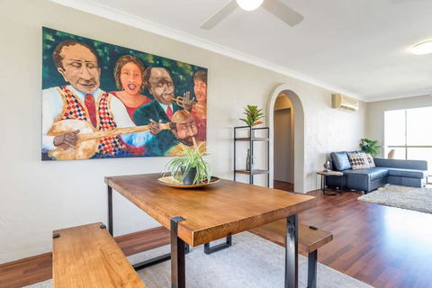 Inner City Pad Indooroopilly - Accommodation China 0