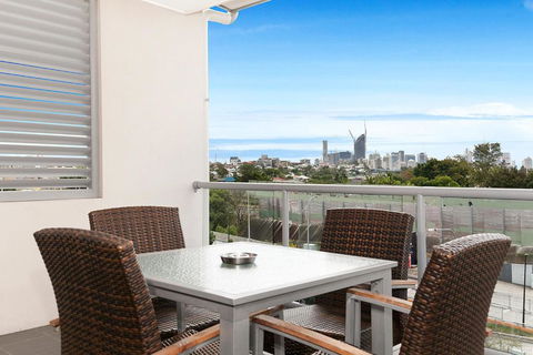 Hotel Chino - Accommodation Guide 2