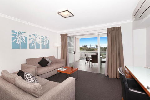 Hotel Chino - Accommodation Guide 3