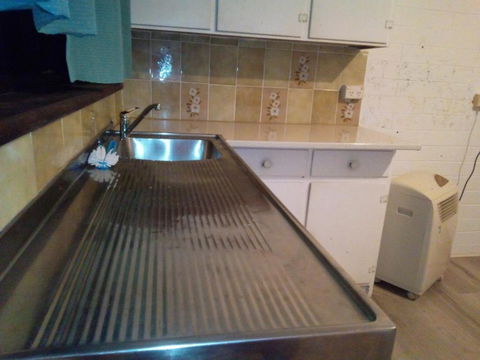Homestay Upon Kenwick Station - Accommodation Asia 1