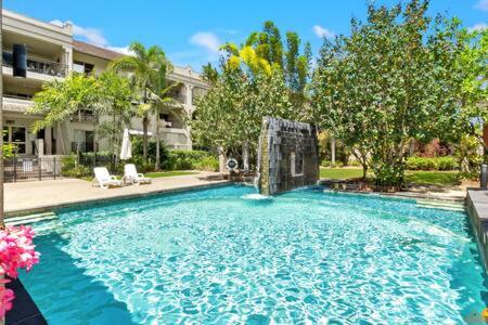 Inner City Cairns Vacation Unit - Accommodation Asia 3