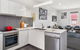 Inner-city 2 Bedroom Apartment With Free Parking - thumb 2