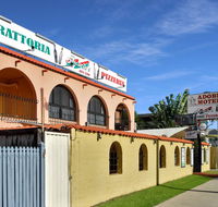 Adobe Motel - Accommodation Guide