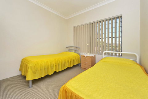 Adriana, 6/83-85 Ronald Avenue - Accommodation Asia 1