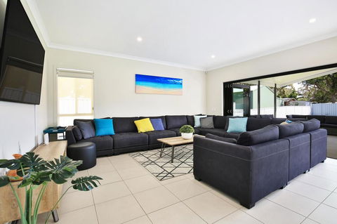 Adriatic Jervis Bay - 2 Min Walk To Beach - Family Friendly - Accommodation Asia 1